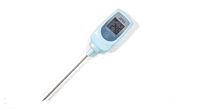 Digital thermometer AND AD-5605